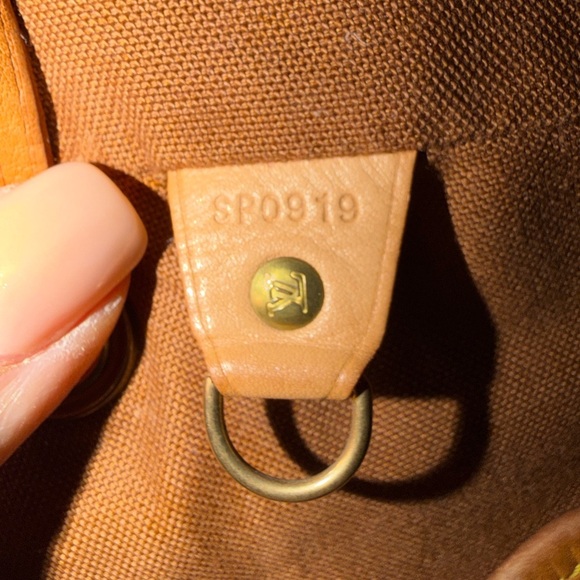 Louis Vuitton Montsouris GM Backpack Monogram Canvas Vintage LV Made in France main image 7